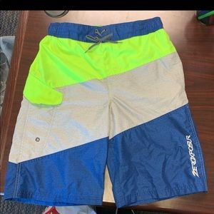Swim trunks zeroxposur